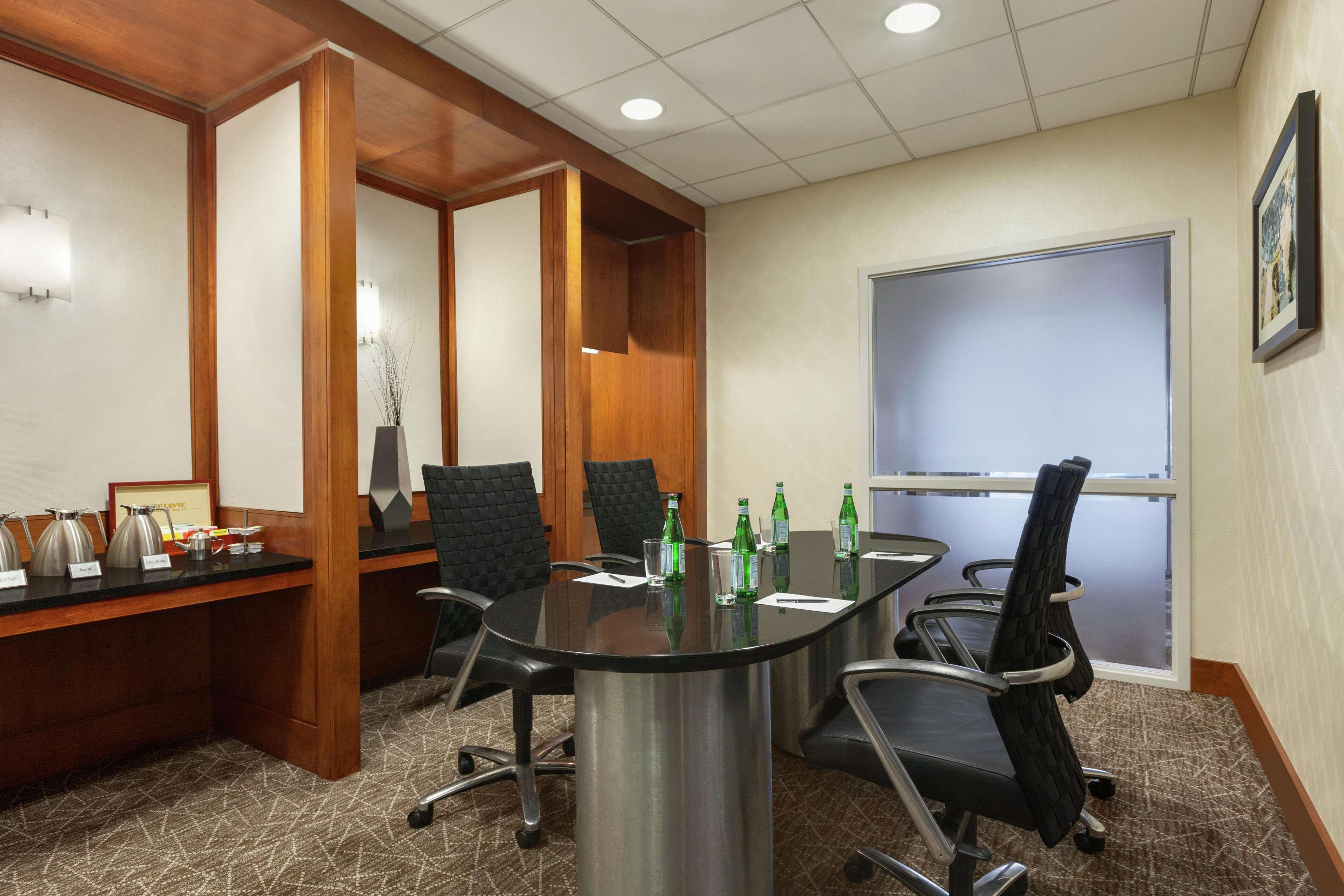 Hilton Baltimore BWI Airport Linthicum Exteriör bild