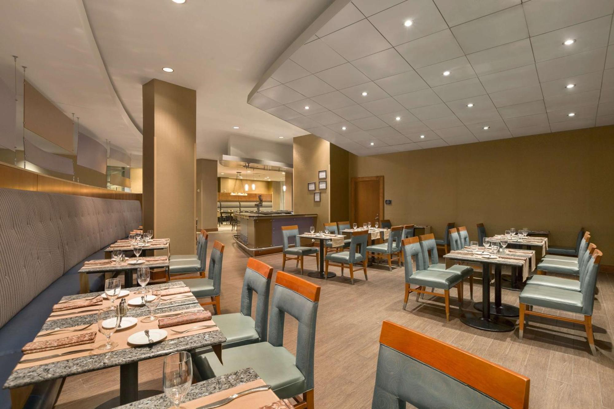Hilton Baltimore BWI Airport Linthicum Exteriör bild